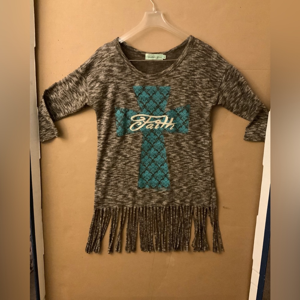 BUNDLE BONAZA. ANY 5=$10. SCOOP NECK BLOUSE